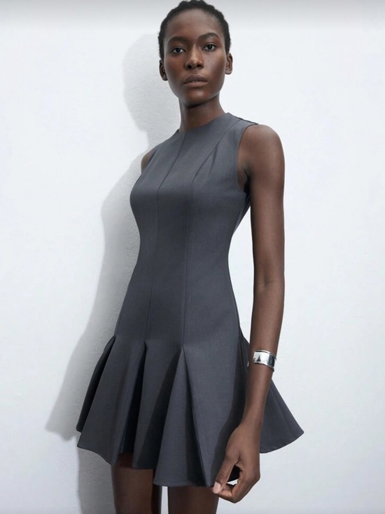 Dresses & Skirts - Sleeveless Gray Fit-and-Flare Dress